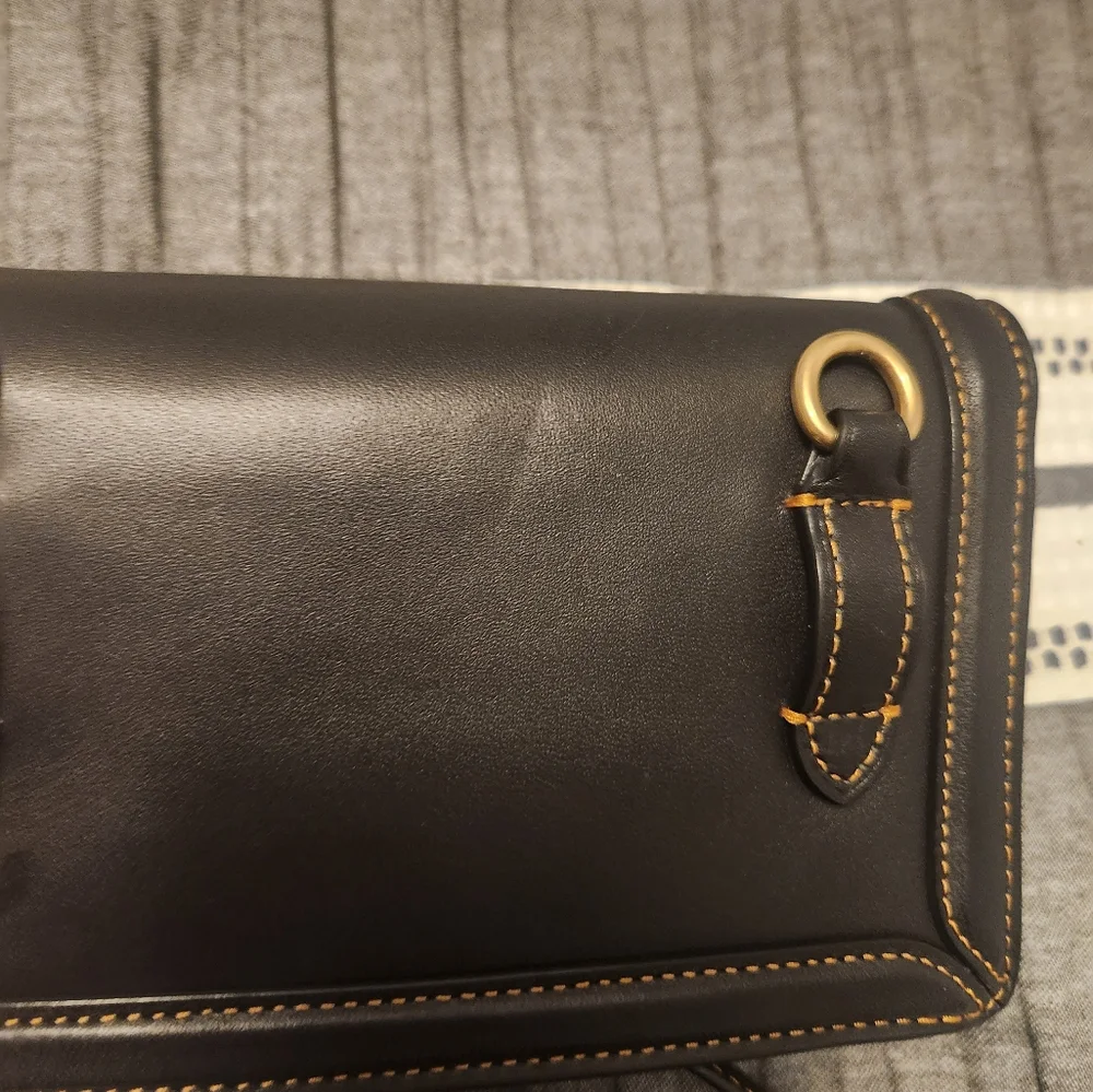 Coach Riley Crossbody bag❤️